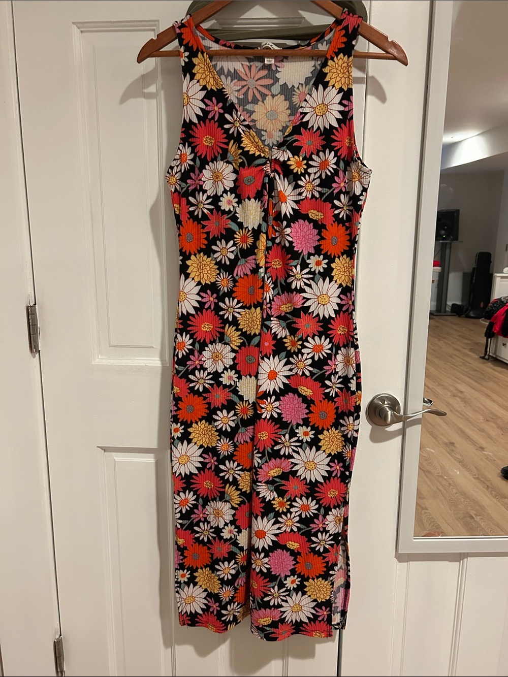 Dress Subcategory Identification